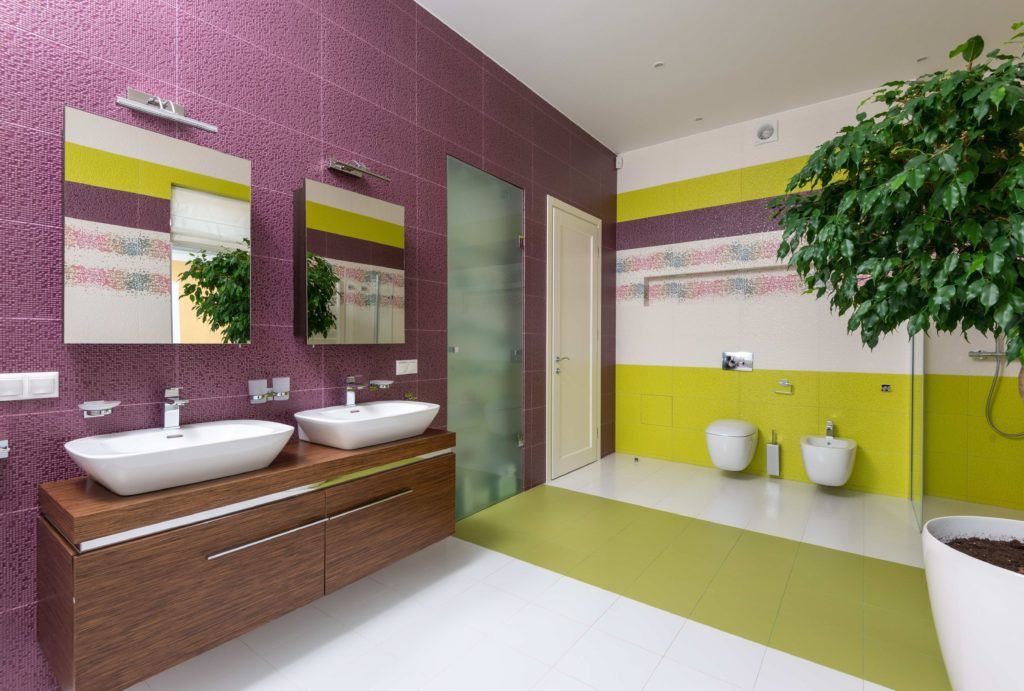 お風呂の壁リフォーム　浴室で使用される壁材　浴室シート