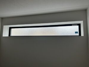 板橋区リフォーム施工事例：APW330防火窓の室内側（ホワイト）